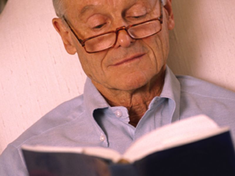 Declines in Vision Tied to Age-Related Cognitive Decline