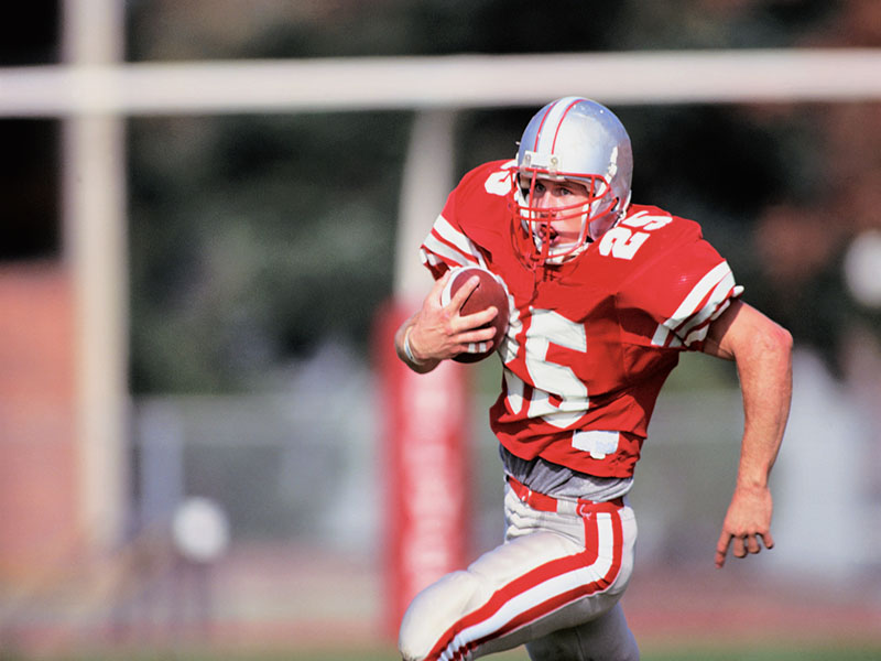 Football Career Length, Position Affect White Matter Structure