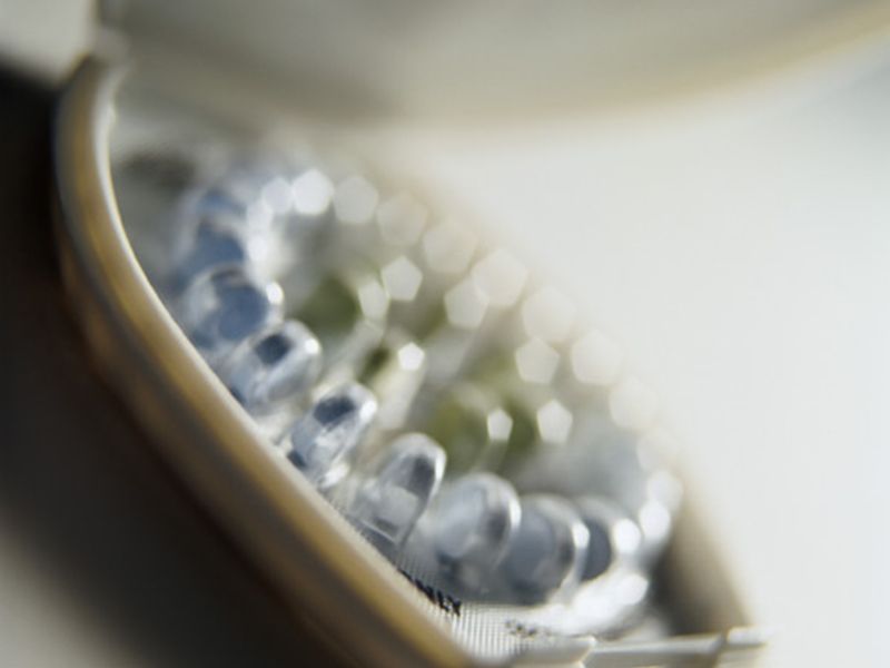 Oral Contraceptive Use Linked to Lower Rheumatoid Arthritis Risk