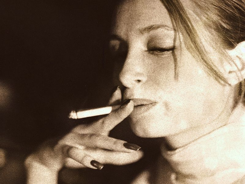 Pre-Cosmetic Sx Advice May Aid Long-Term Smoking Cessation