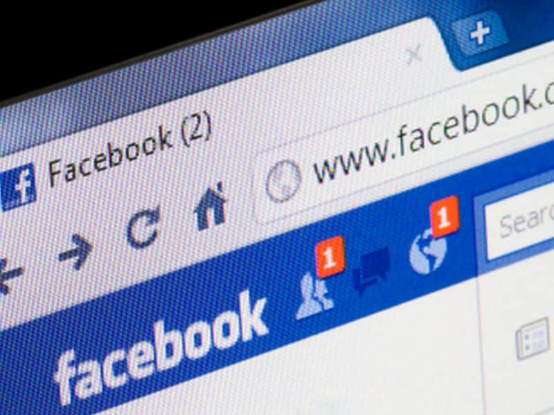 Practices Should Set Rules for Staff Social Media Use