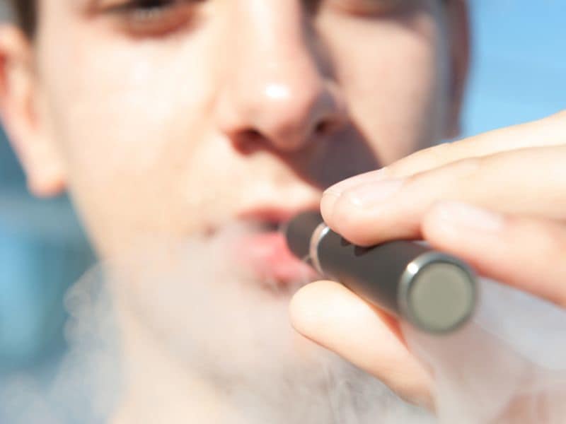 E-Cigarettes Don't Seem to Aid Smoking Cessation Efforts