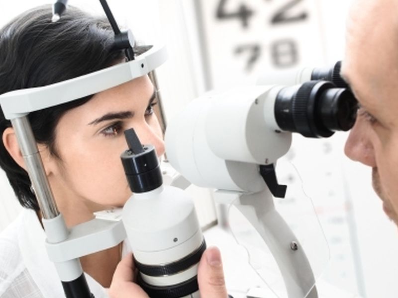 Older Ophthalmologists Less Likely to Have Patient Complaints