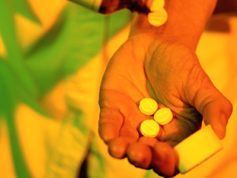Outcomes for Atrial Fibrillation Similar With Dabigatran, Warfarin