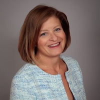 Lisa J. Stearns