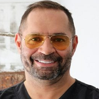 Alexander Aslani