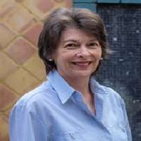 Glynis Price