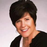 Christeen Moburg
