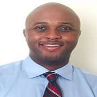 Oluwole Fadare