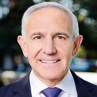 Kenneth Ouriel