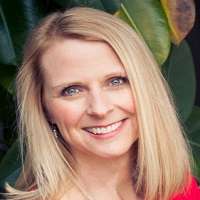 Stefanie Carnes