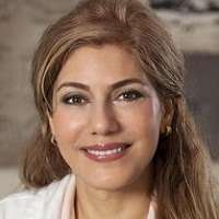 Roya Zandparsa