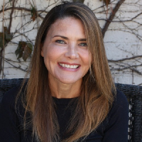 Robyn Cruze